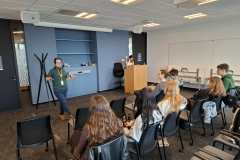 c1392e46-dfb0-4770-824a-b959df2aeb58