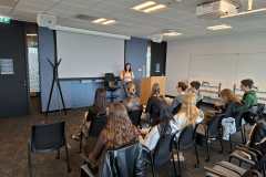 dc7dc801-f3f8-4240-bd32-0fba34ff8352