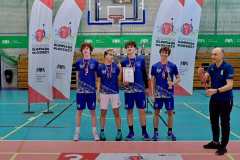 932dd33b-5729-4fd4-b157-e30390965b83