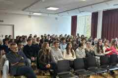 a77d19f8-9e41-4f7a-9184-4440ee319024